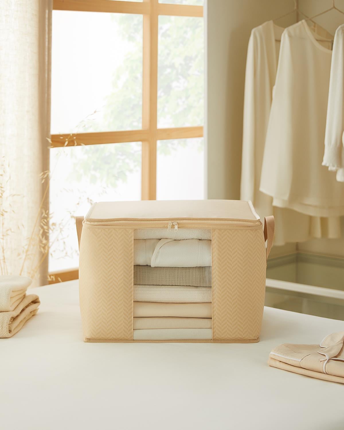 Orta Boy Pvc Pencereli Bej Balıksırtı Hurç 45 x 40 x 30 cm