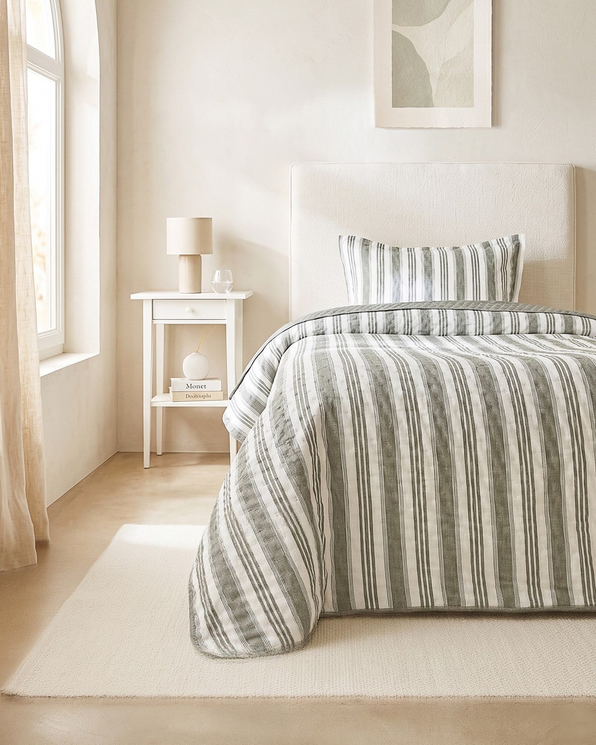Pamuklu Kapitoneli Haki Renk Çizgi Desen Tek Kişilik Yatak Örtüsü Seti 1 Adet 180 x 230 / 1 Adet 50 x 70 cm