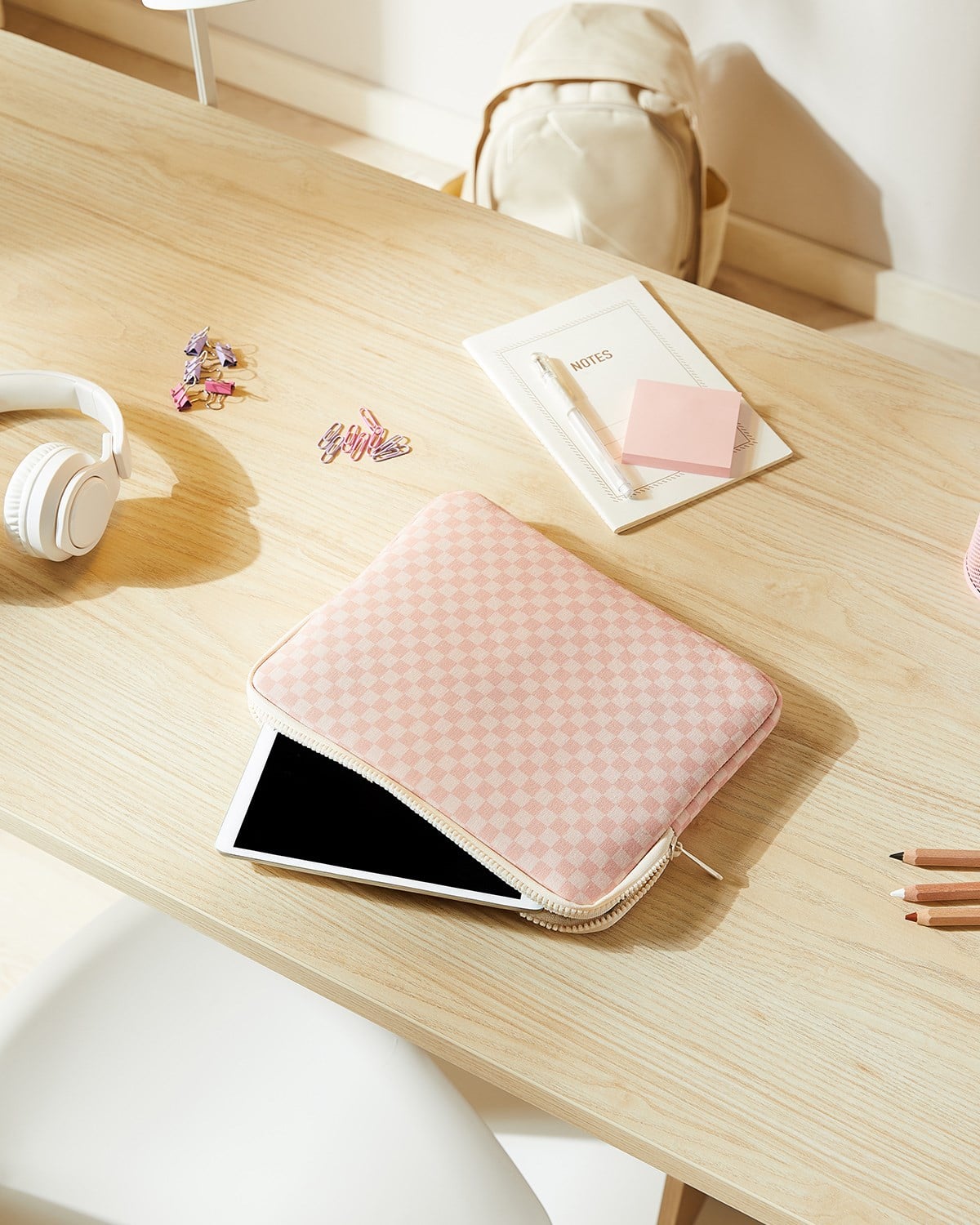 Su İtici Leke Tutmaz Pembe Dama Desen Tablet Taşıma Çantası / Kılıfı 27 x 21 x 2 cm