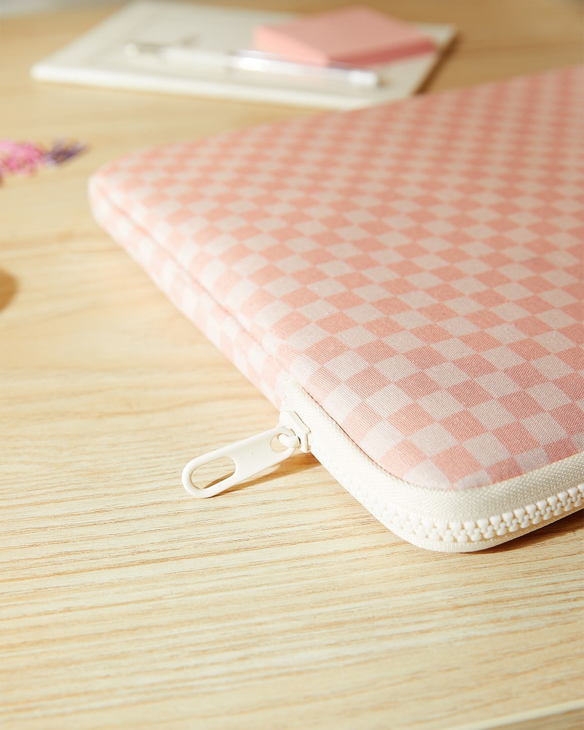 Su İtici Leke Tutmaz Pembe Dama Desen Tablet Taşıma Çantası / Kılıfı 32.5 x 24 x 2 cm