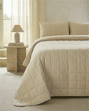 %100 Pamuk Kumaş Kapitoneli Bej Çok Amaçlı Çift Kişilik Yatak Örtüsü Seti 1 Adet 250 x 230 / 2 Adet 50 x 70 cm