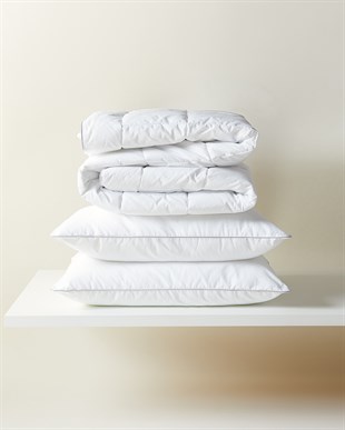 Pamuklu Saten Biyeli Mikrojel Çift Kişilik Yastık Yorgan Seti 1 Adet 195 x 215 / 2 Adet 50 x 70 cm