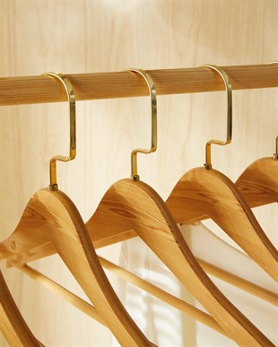 6lı Altın Kancalı Ahşap Görünümlü Plastik Giysi Askısı 25 x 44.5 x 1 cm