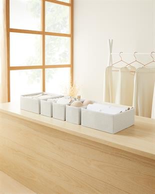 6lı Gri Pötikare Çekmece İçi Düzenleyici Kutu 2 Adet 28 x 28 x 13 / 2 Adet 28 x 14 x 13 / 2 Adet 14 x 14 x 13 cm