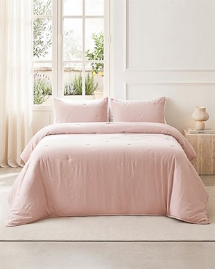 Nakışlı Pudra Çift Kişilik Yatak Örtüsü Seti 1 Adet 250 x 230 / 2 Adet 50 x 70 cm