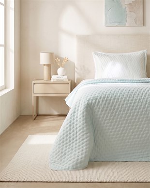 Pamuklu Kapitoneli Açık Mavi Renk Çizgi Desen Tek Kişilik Yatak Örtüsü Seti 1 Adet 180 x 230 / 1 Adet 50 x 70 cm