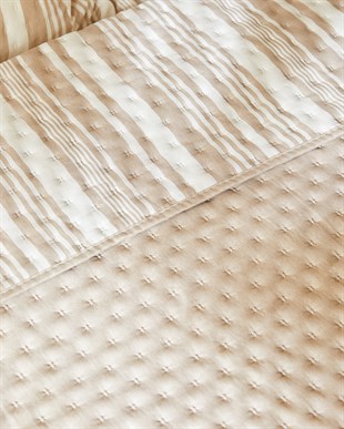 Pamuklu Kapitoneli Bej Renk Çizgi Desen Tek Kişilik Yatak Örtüsü Seti 1 Adet 180 x 230 / 1 Adet 50 x 70 cm