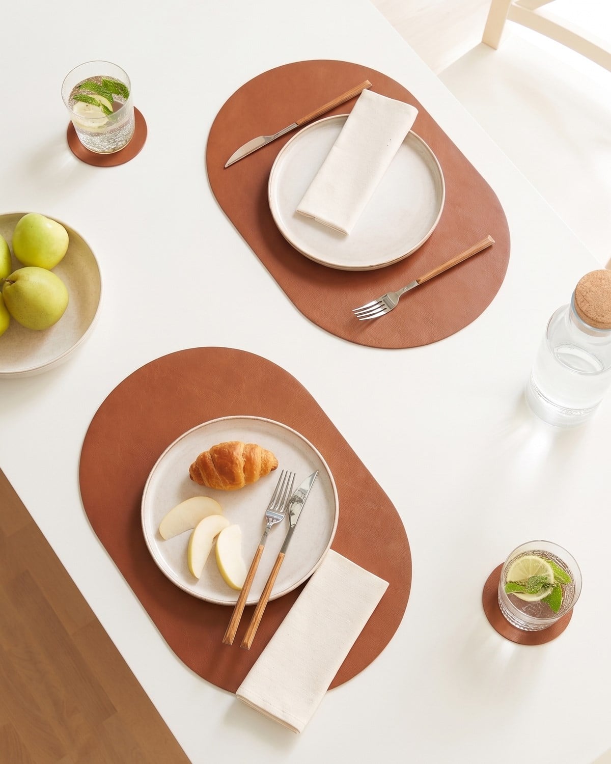 2'li Taba/Gri Renk Suni Deri Amerikan Servis Set 45 x 30 cm