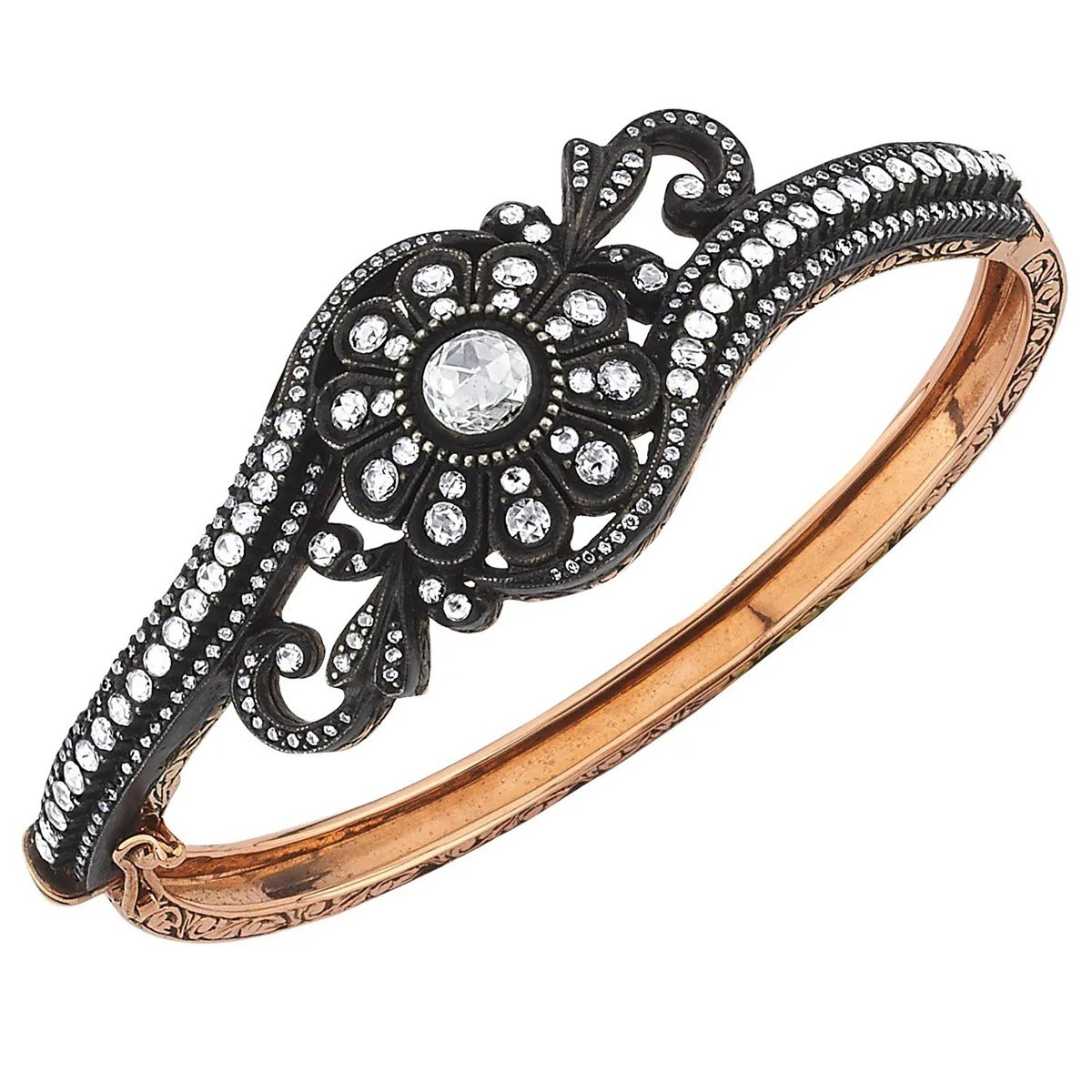 2.52 Karat Elmas Çiçek Bilezik