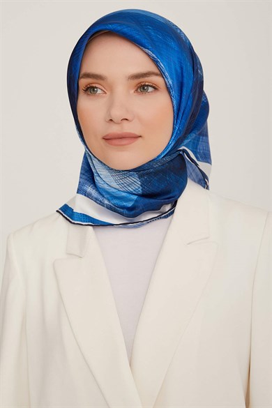 Armine 2022/23 Sonbahar Kış Serisi   İpek Twill Eşarp 8830D-018830D-01