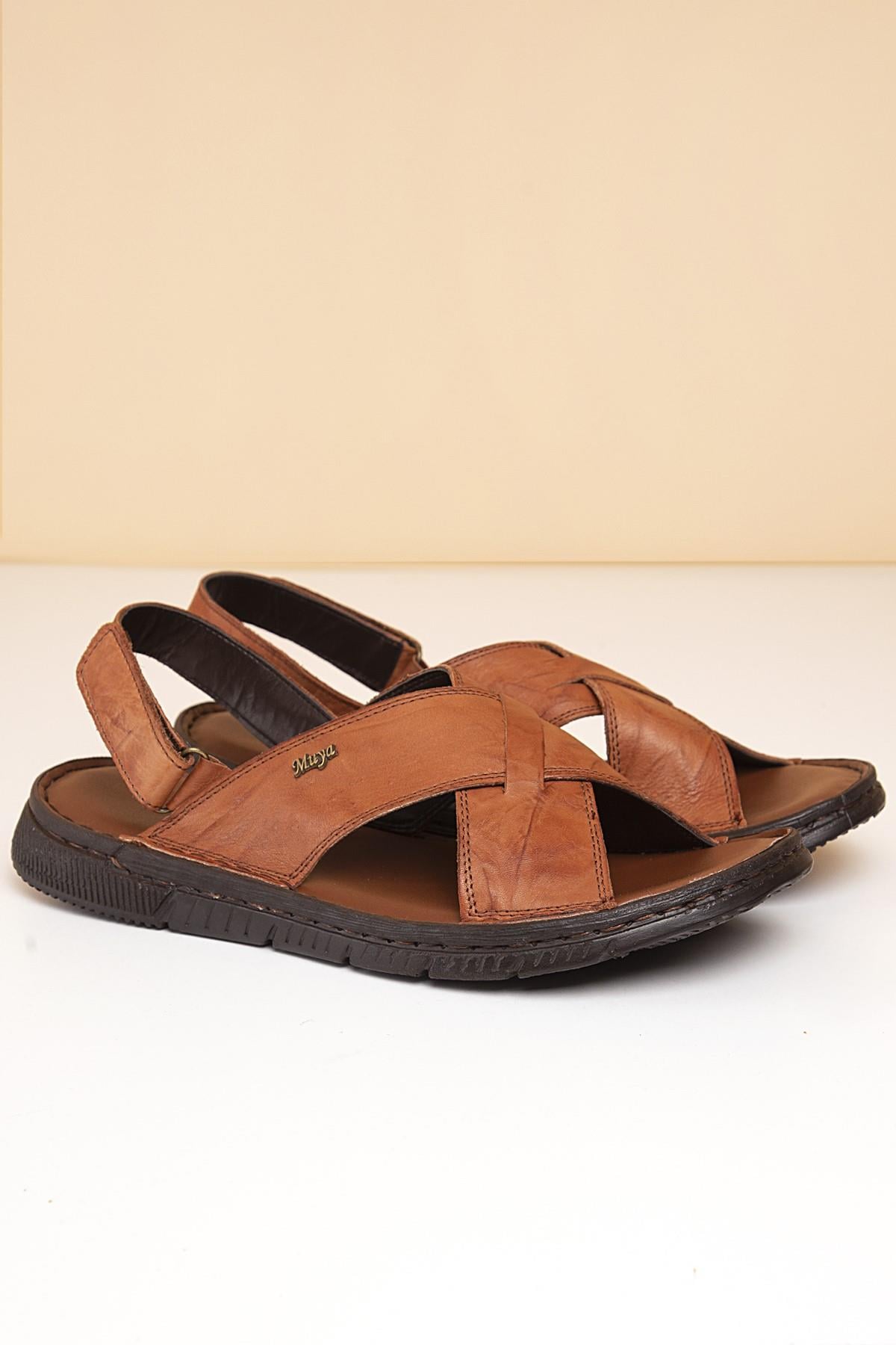 M97179 Ayak Anatomisine Uygun Hakiki Deri Sandalet Taba