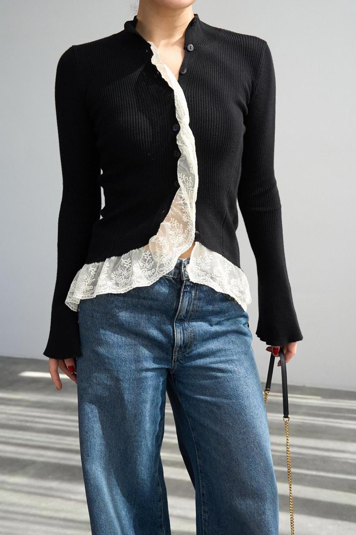 Kadın Dantelli Triko Hırka - SİYAH