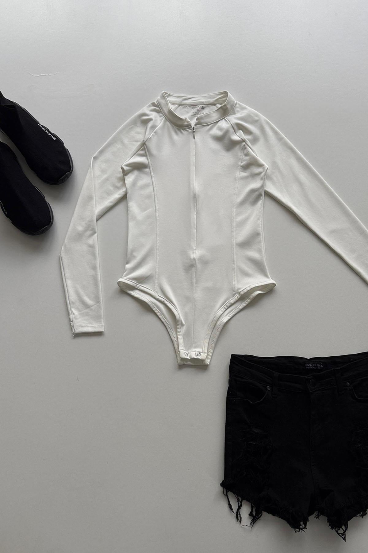 Kadın Fermuarlı Uzun Kollu Çıtçıtlı Bodysuit - BEYAZ
