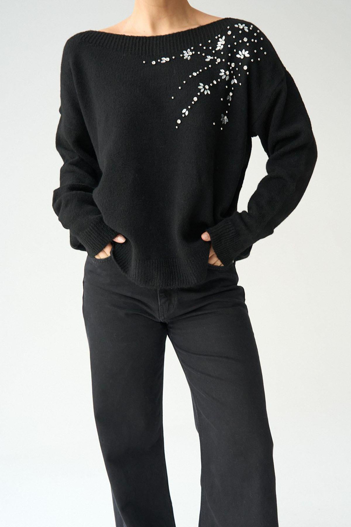 Kadın Taşlı Kazak - SİYAH