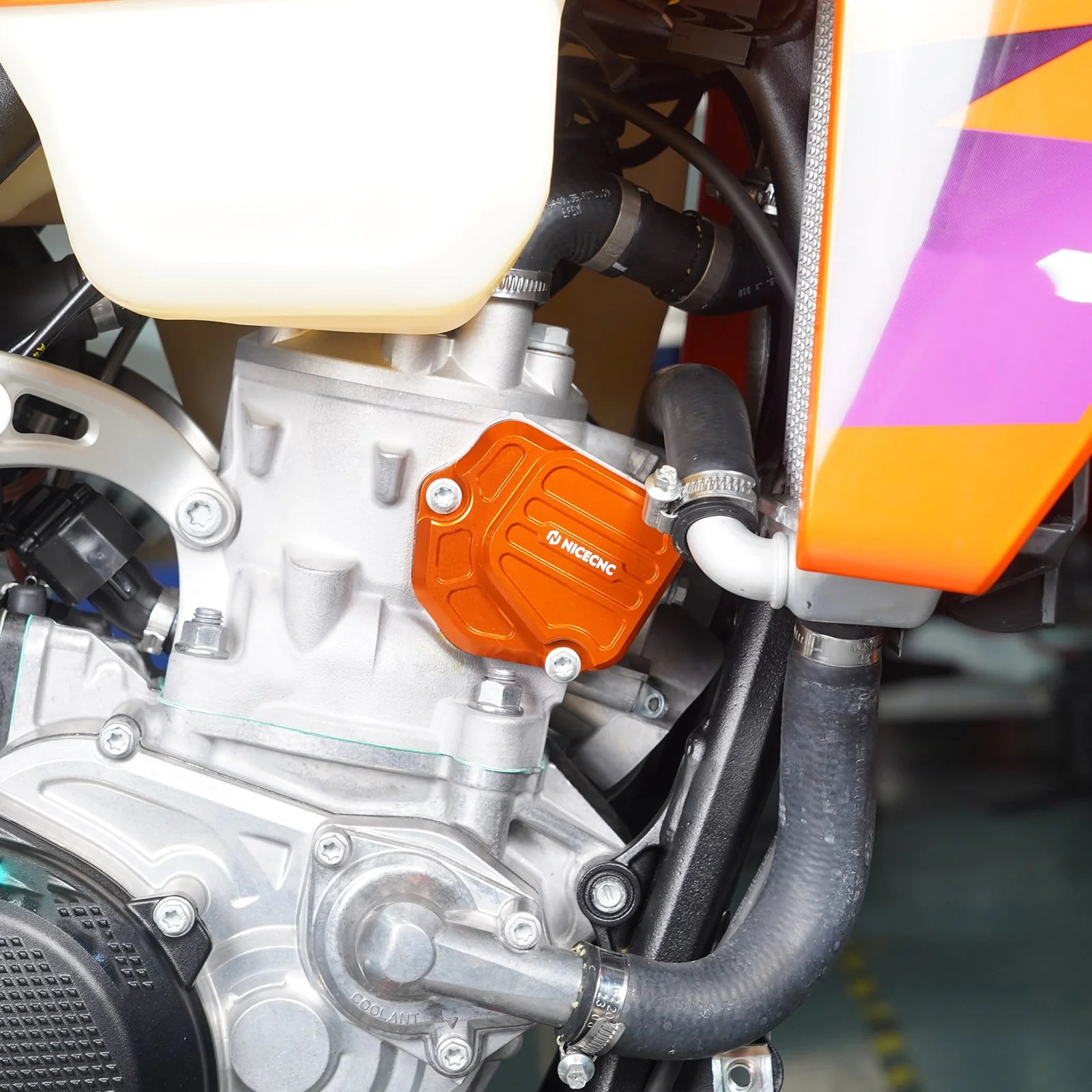 NICECNC KTM HUSQVARNA GASGAS 250/300 2T KİPS KAPAĞI 2024-2026