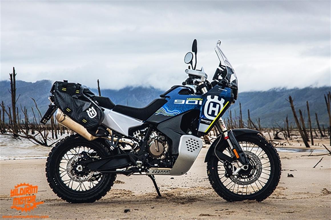 ARROW HUSQVARNA NORDEN EXPEDİTİON TİTANYUM SİYAH EGZOZ 22-23