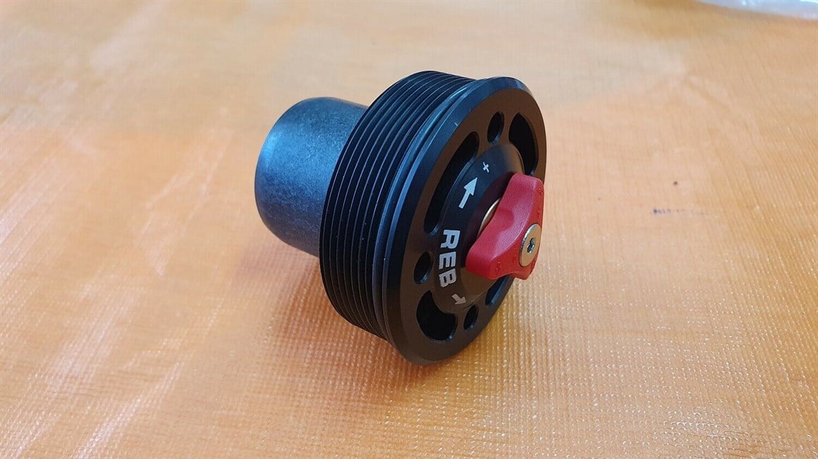 KTM EXC EXC-F Modeller Ön Sağ Amortisör Üst Kapak 14-16