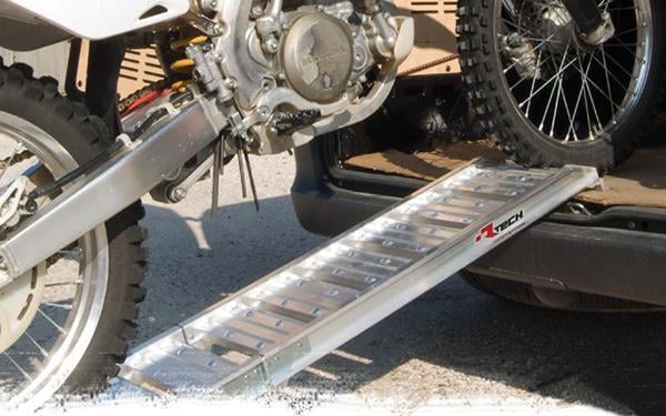 RTECH DEKORATİF MOTOSİKLET RAMPASI