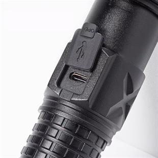 Everton RTS-S020 XHP50 LED 1000 Lümen Yağmur Suyu Geçirmez Şarjlı El Feneri