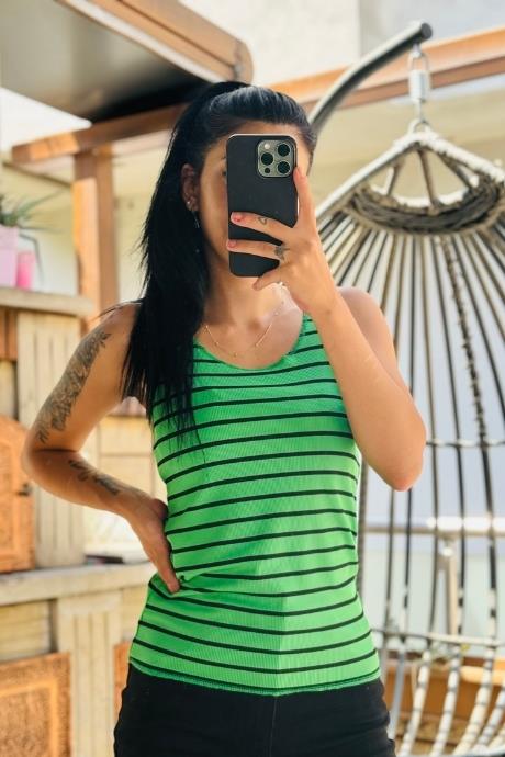 Çizgi Desenli U Yaka Model Atlet Yeşil