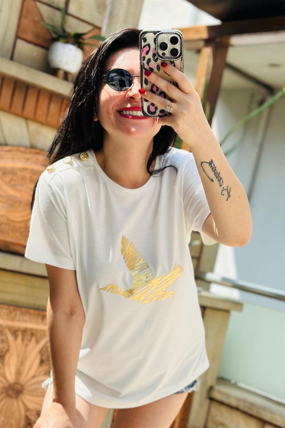 Bisiklet Yaka Kuş Baskılı Omuz Düğmeli Tshirt SARI