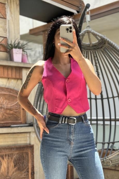 Düğme Detaylı Crop Model Yelek Fuşya