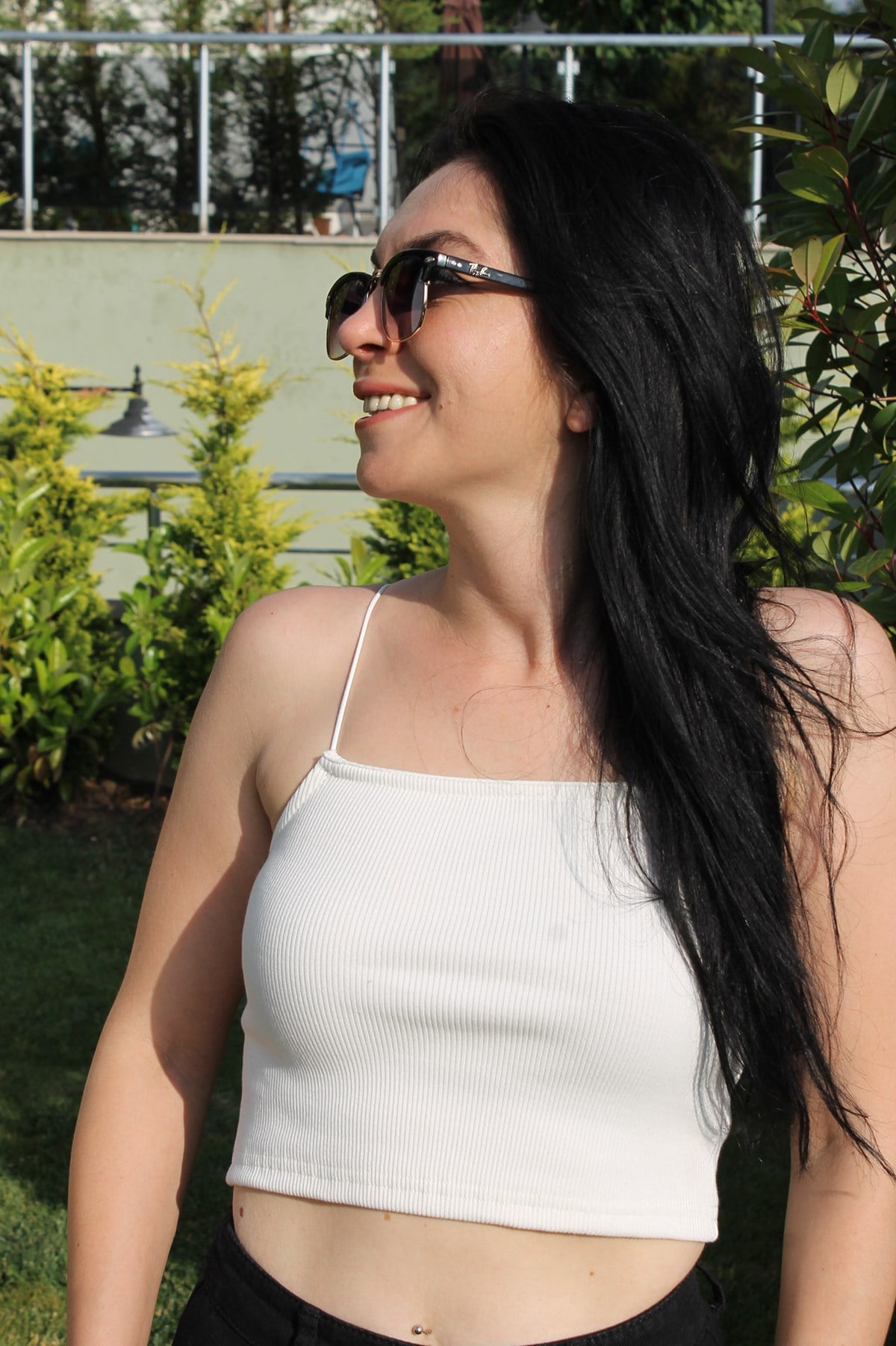 Bej Crop Top