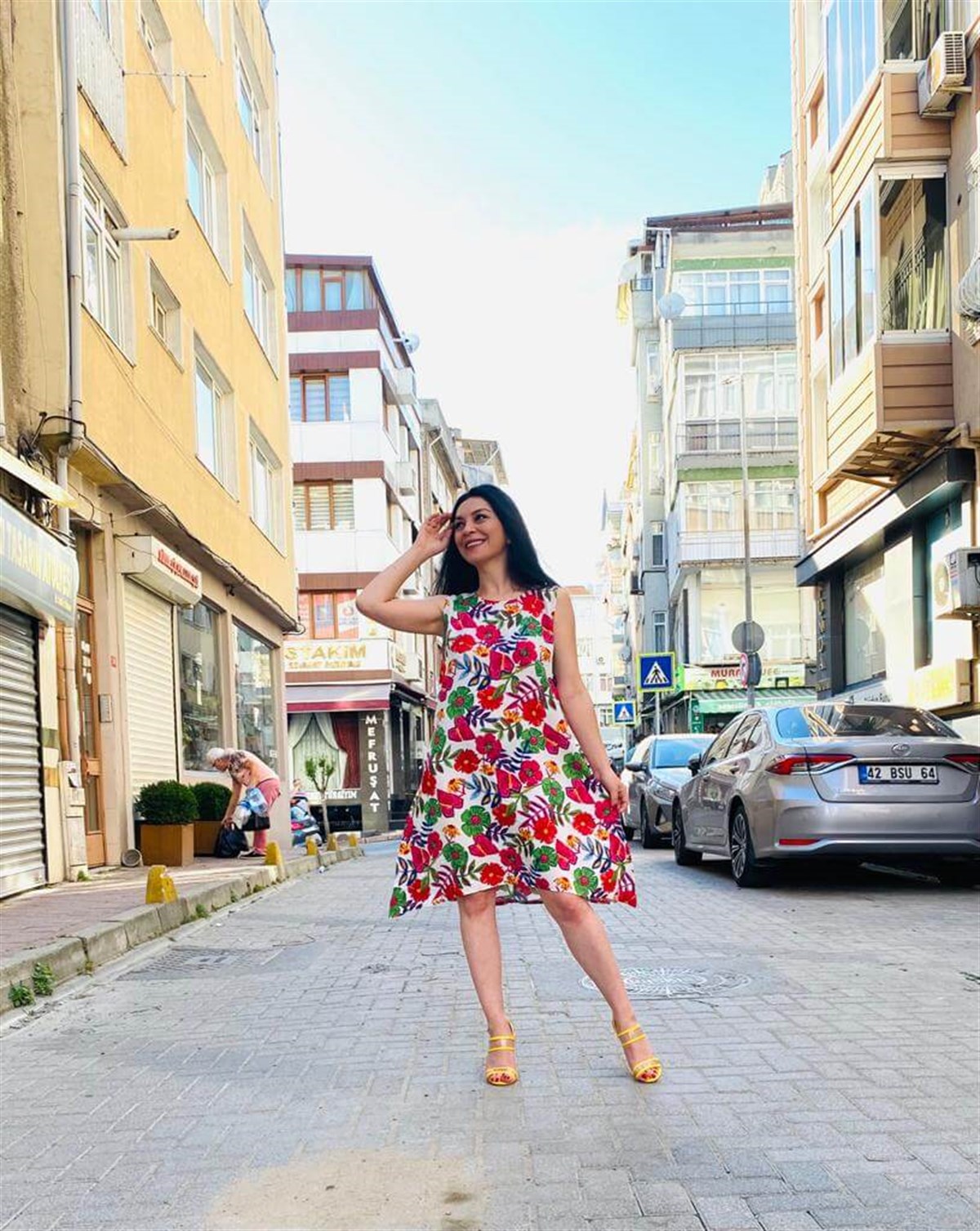 Beyaz Renkli Baskılı Oversize Tunik Elbise