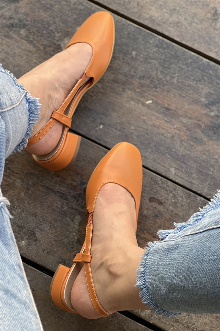 Turuncu Suni Deri 3 cm Ökçe Topluklu Babet