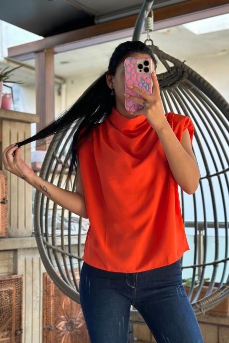 Omuz Vatka Degaje Dökümlü Sıfır Kol Bluz Turuncu