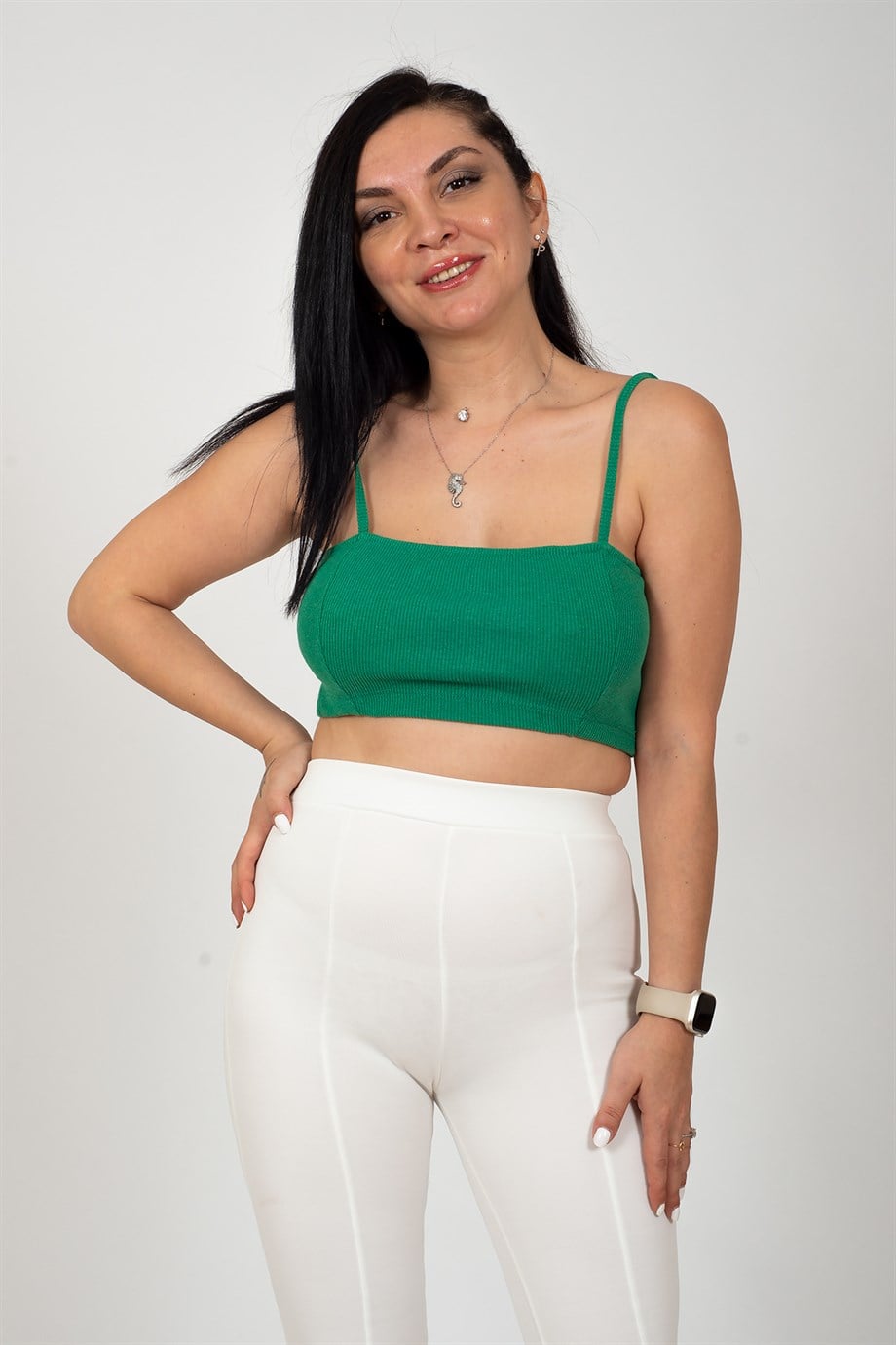 Yeşil İnce Askılı Kaşkorse Crop