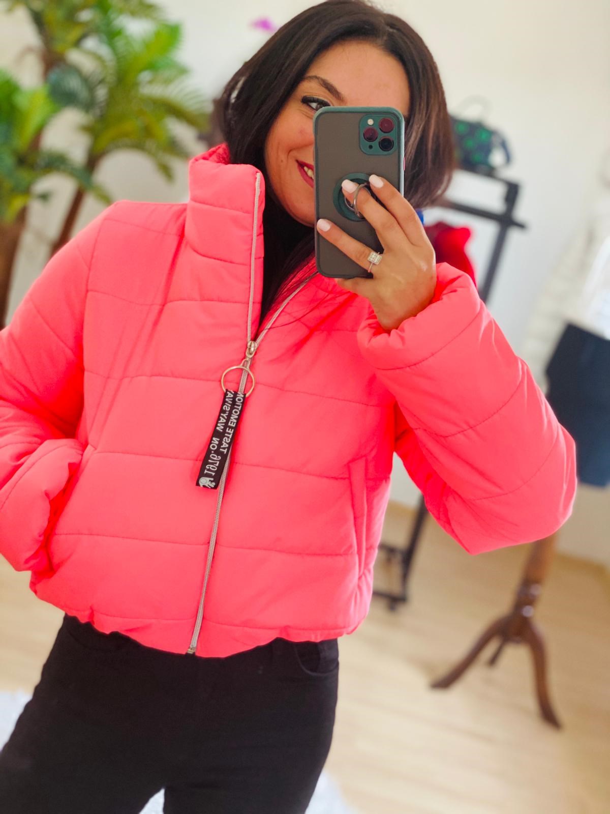 Fosforlu Pembe Cepli Yumuşacık Mont