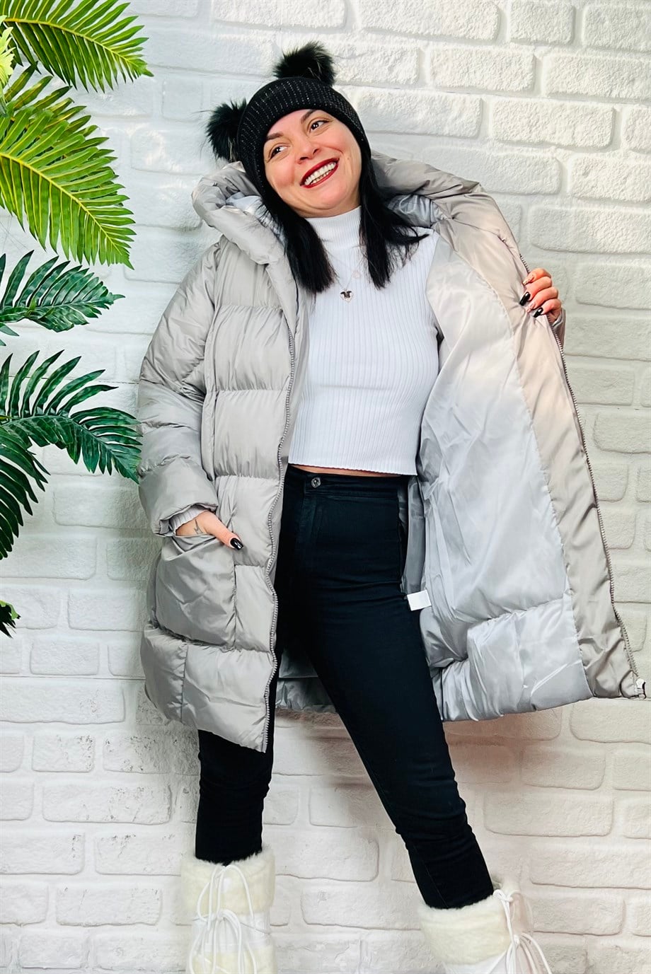 Gri Kapüşonlu Yarasa Kol Oversize Şişme Mont