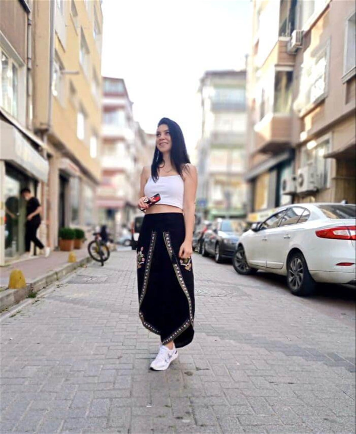 Nakışlı Tasarım Fisto Detaylı Siyah Şalvar Pantolon