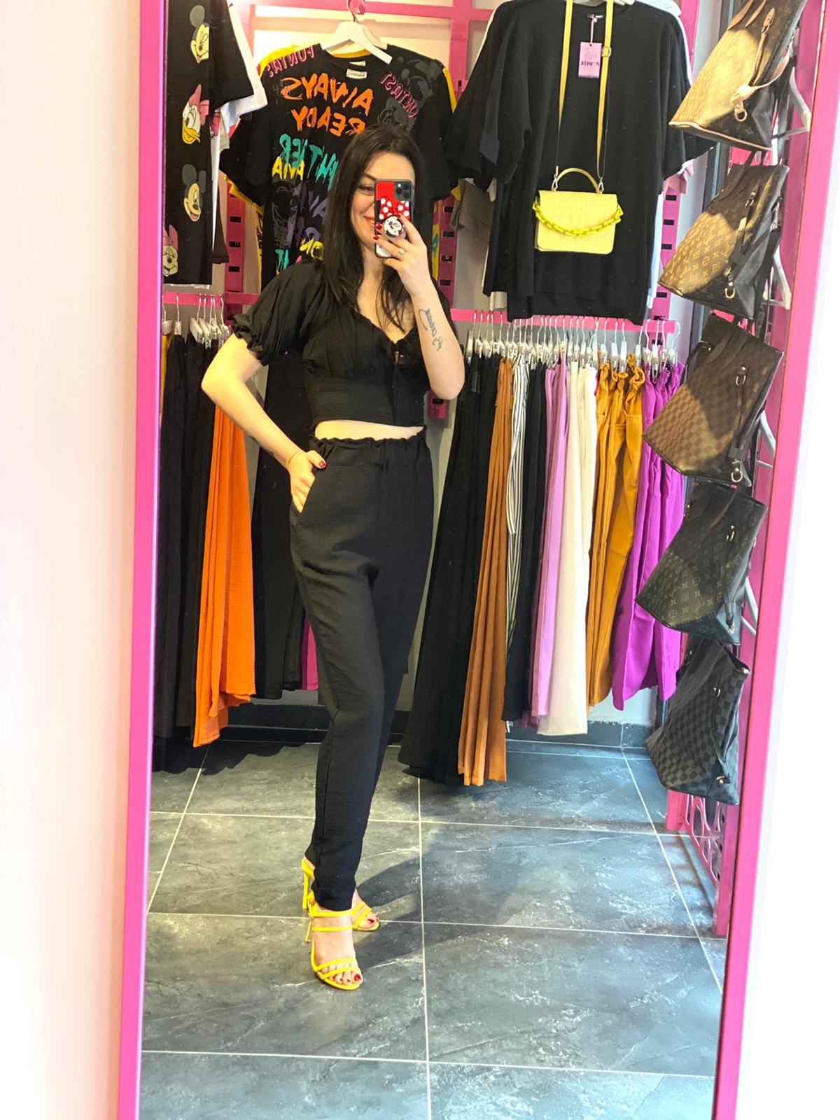 Sİyah Rengi Tasarım Keten Takım