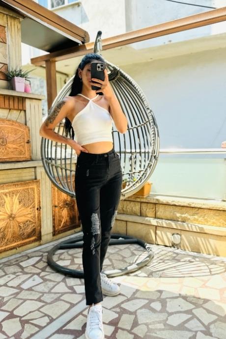 Siyah Yırtık Ve Yama Detaylı Skinny Jean