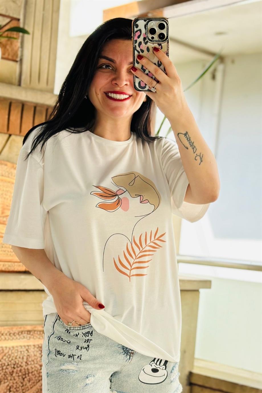 Bisiklet Yaka Silüet Baskılı Tshirt CAMEL