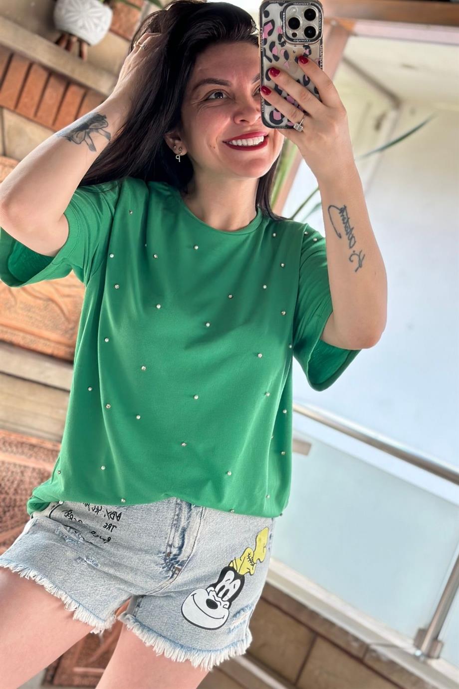 Bisiklet Yaka İnci Taş Detaylı Tshirt ZÜMRÜT YEŞİL