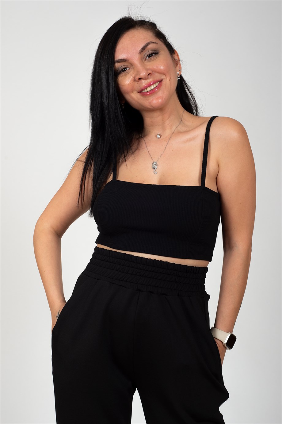 Siyah İnce Askılı Kaşkorse Crop