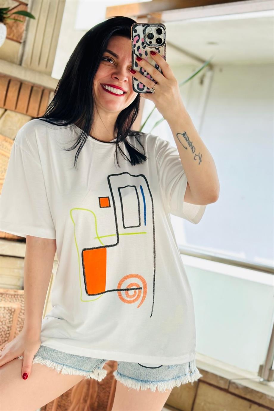 Bisiklet Yaka Karışık Çizgi Desen Tshirt EKRU