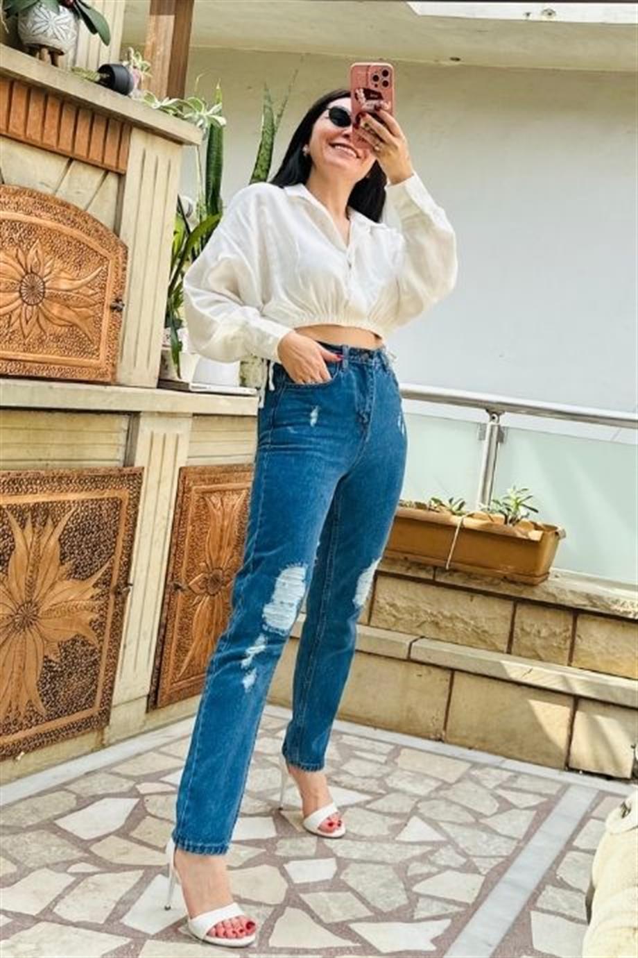 Yüksek Bel Yırtık Detaylı Mom Jean Kot Pantolon MAVİ
