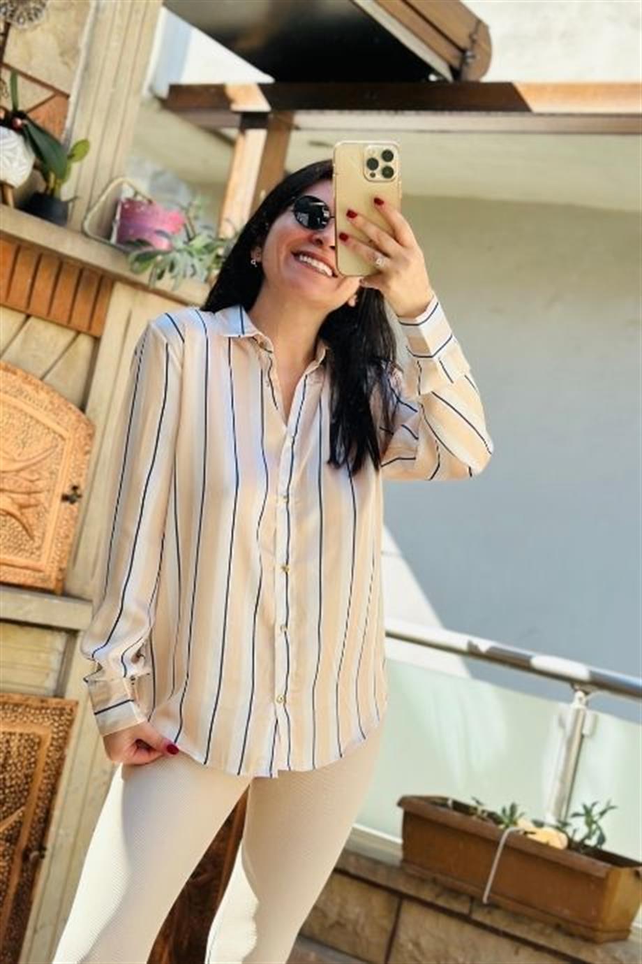 Ön Düğmeli Şeritli Saten Gömlek VİZON