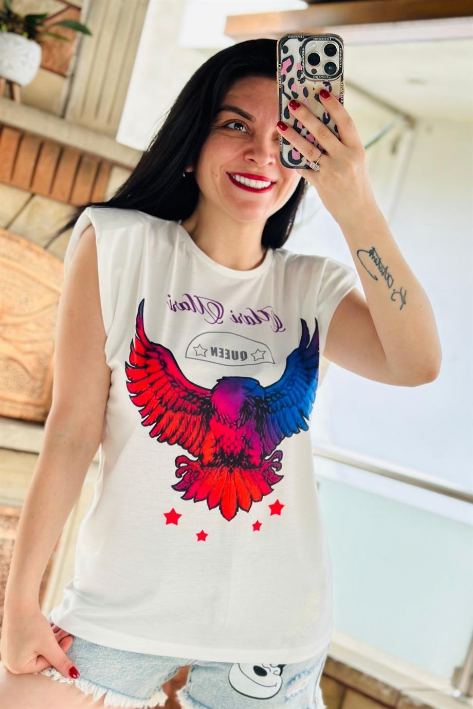 Bisiklet Yaka Omuz Vatkalı Kartal Baskılı Tshirt EKRU