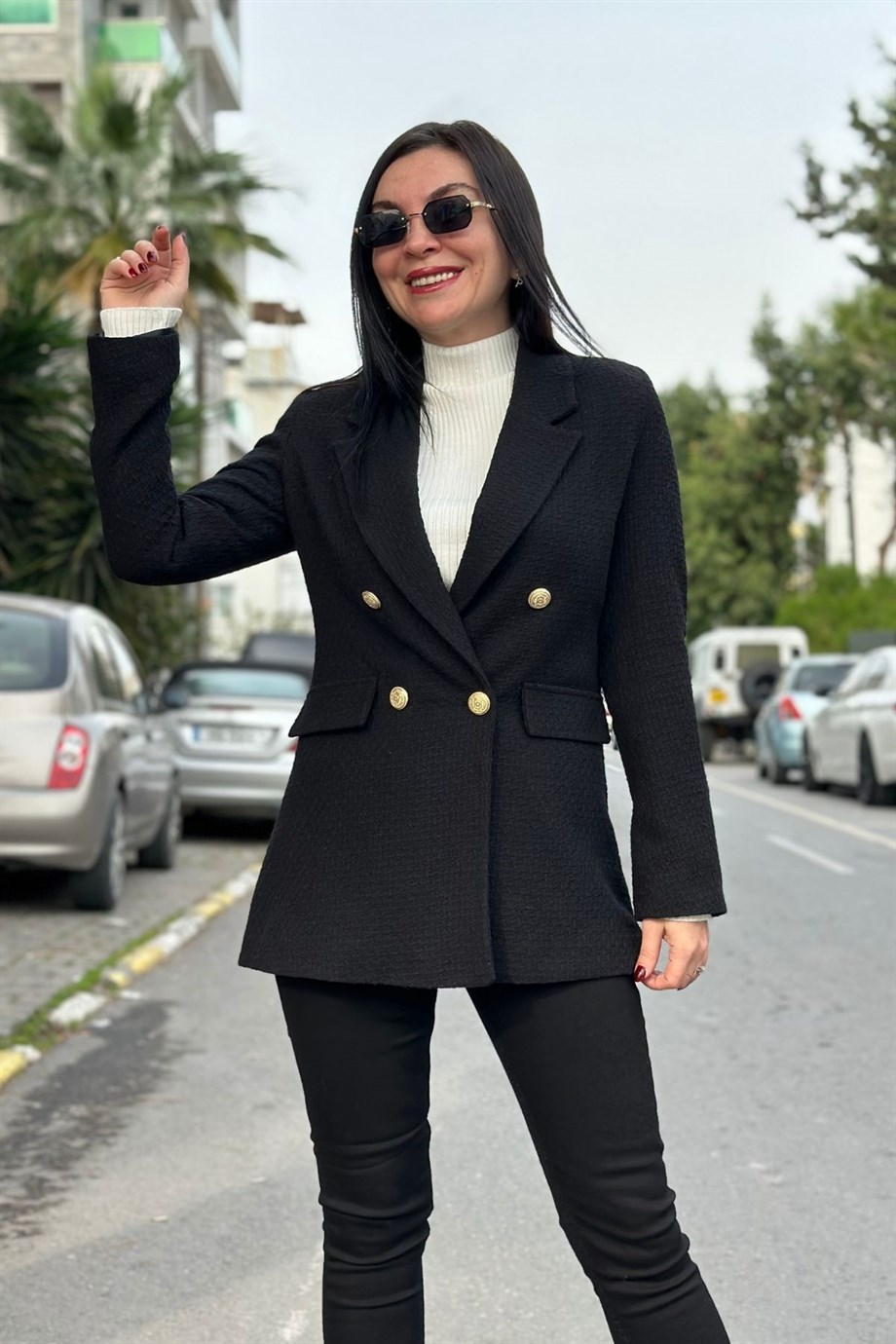 Kapak Cep Detaylı Düğmeli İçi Astarlı Blazer Ceket Siyah