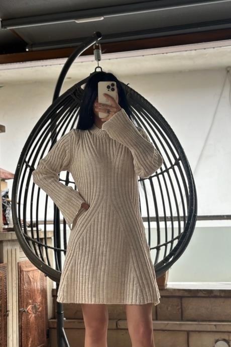 Kalın Triko Çan Etek Elbise Bej