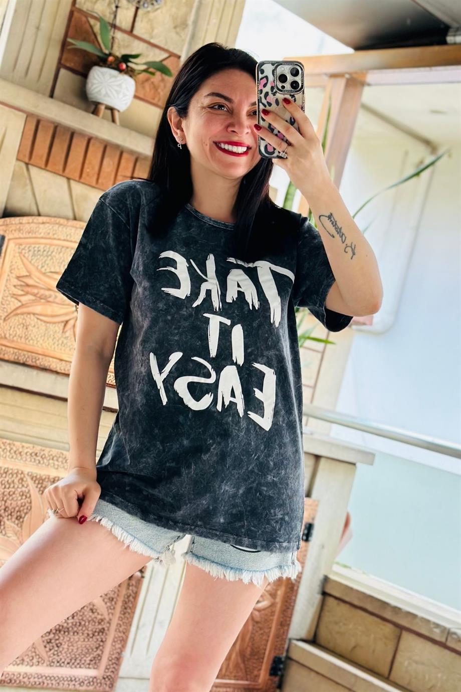 Bisiklet Yaka  Take It Yazılı Tshirt Antrasit