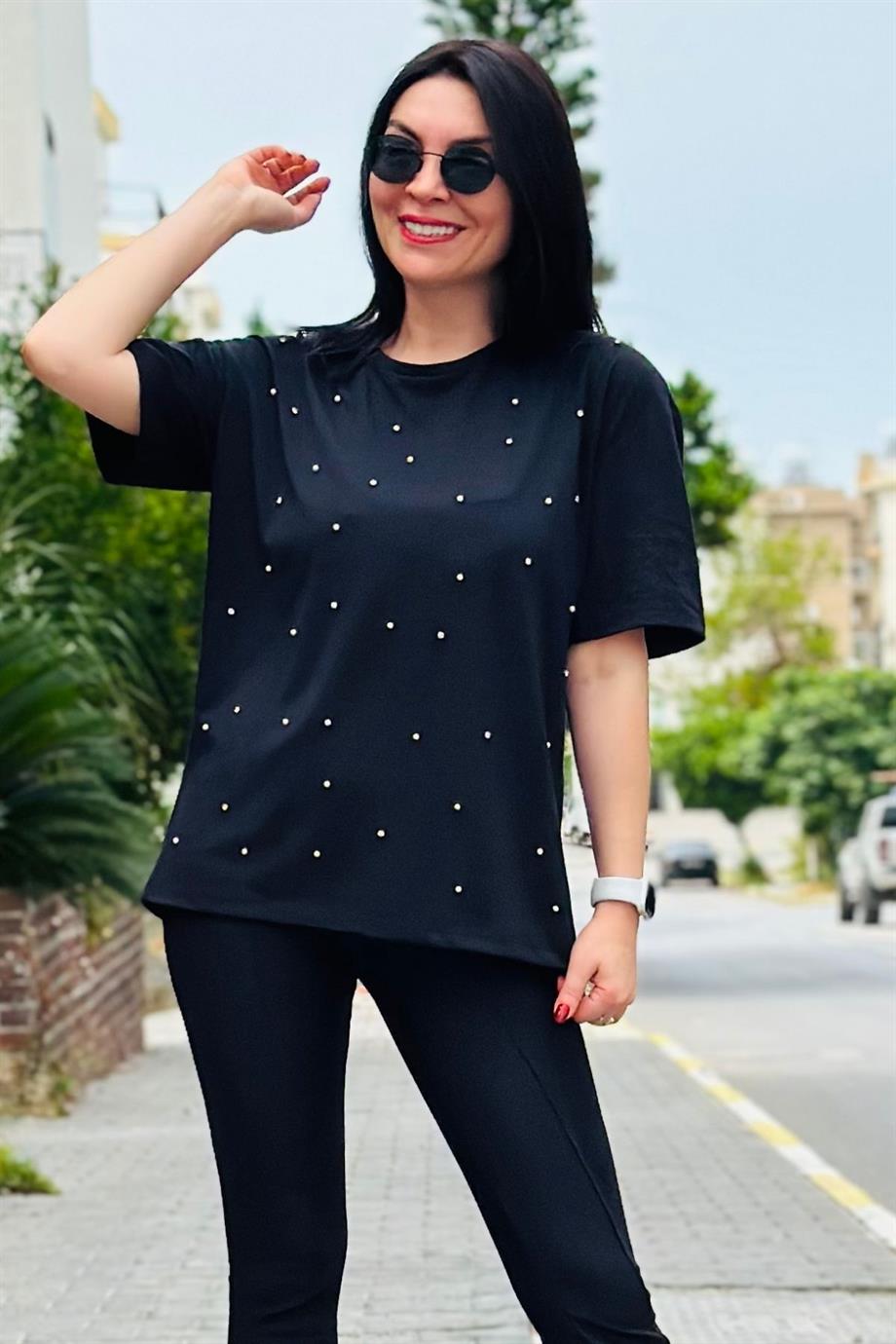 Bisiklet Yaka İnci Taş Detaylı Tshirt SİYAH
