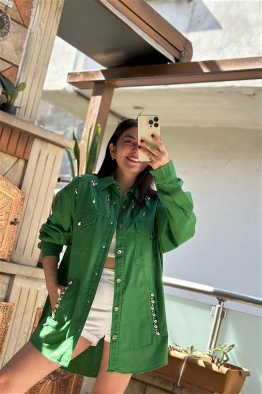 Deniz Kabuğu Ve Taş İşleme Detaylı Gabardin Gömlek YEŞİL