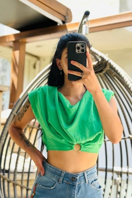 Omuz Vatkalı Bel Lastik Metal Halka Detaylı Crop Yeşil