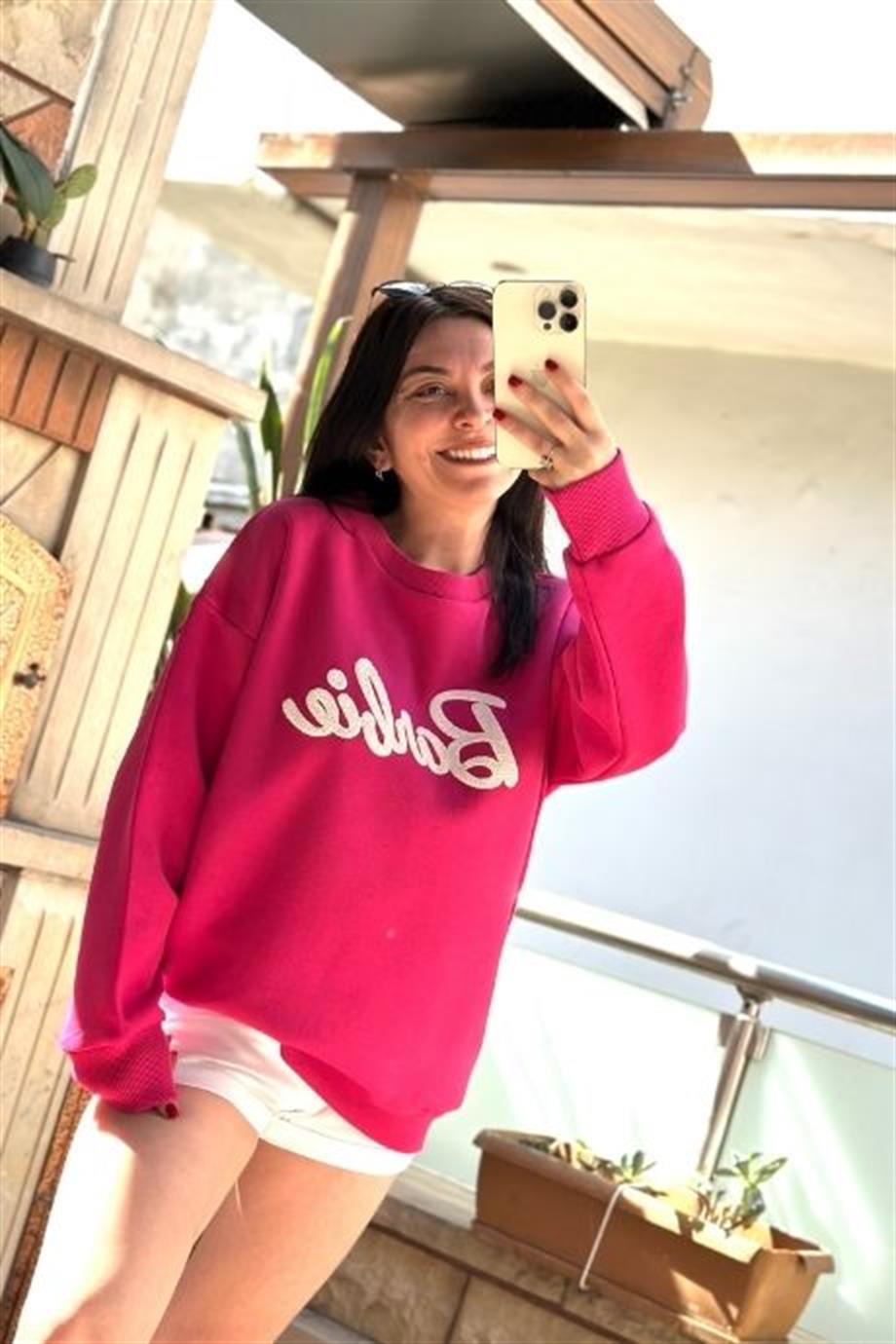 Barbie Kabartma Yazı Baskılı İçi Şardonlu Sweatshirt FUŞYA